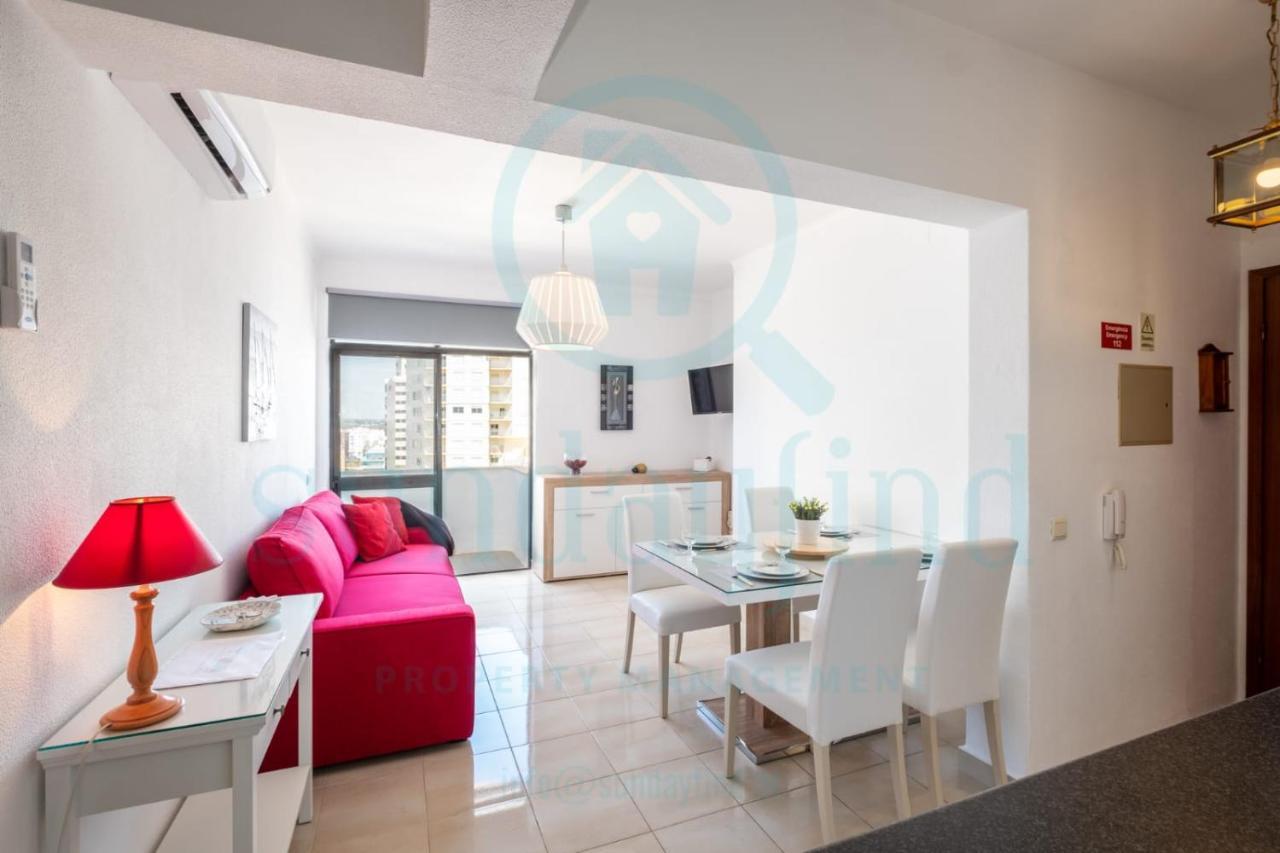 Armação de Pêra Apartment Algarve - Beach Front - Free Wifi - Air Con מראה חיצוני תמונה